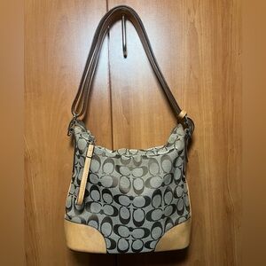 Coach Signature Shoulder Bag. 6347 hobo bag